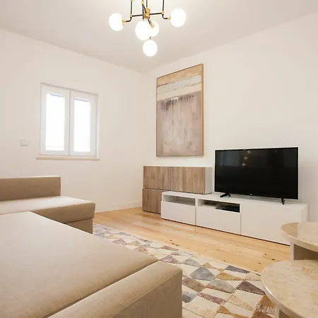Apartment Mouraria Blue By Lu Holidays